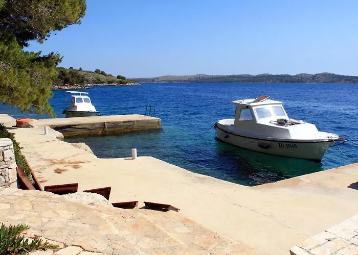 Secluded Fisherman's Lavdara, Dugi Otok - 21569 Sali